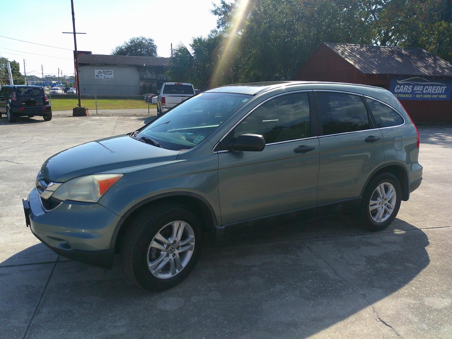 2011 GREEN HONDA CR-V EX (5J6RE4H58BL) , located at 1200 Cassat Avenue, Jacksonville, FL, 32205, (904) 695-1885, 30.302404, -81.731033 - Photo#1